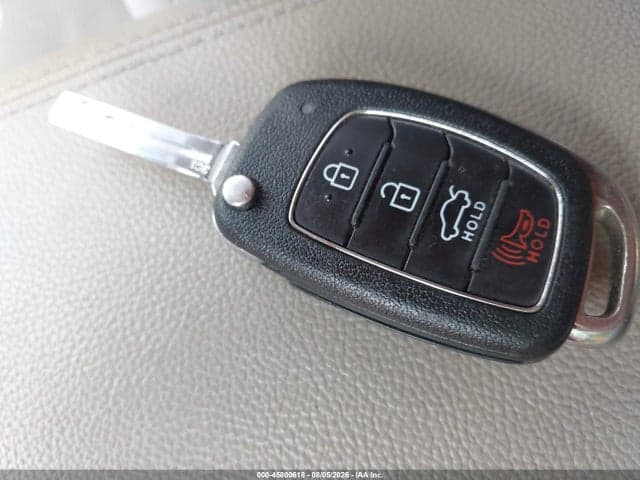 2018 HYUNDAI SONATA SE 11