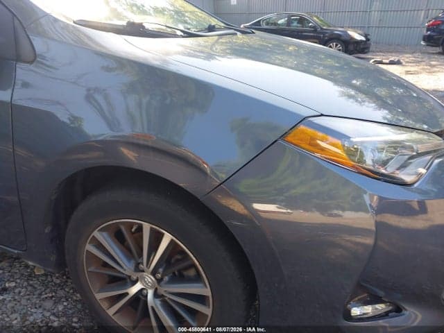 2018 TOYOTA COROLLA LE 18