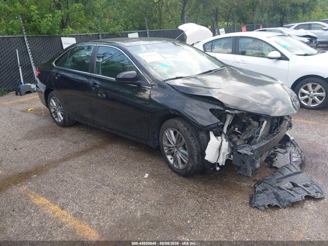 2017 TOYOTA CAMRY SE - 1