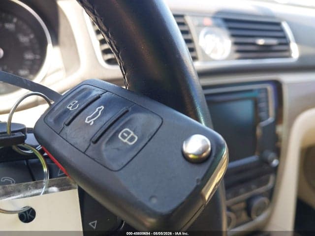 2017 VOLKSWAGEN PASSAT 1.8T SE 11
