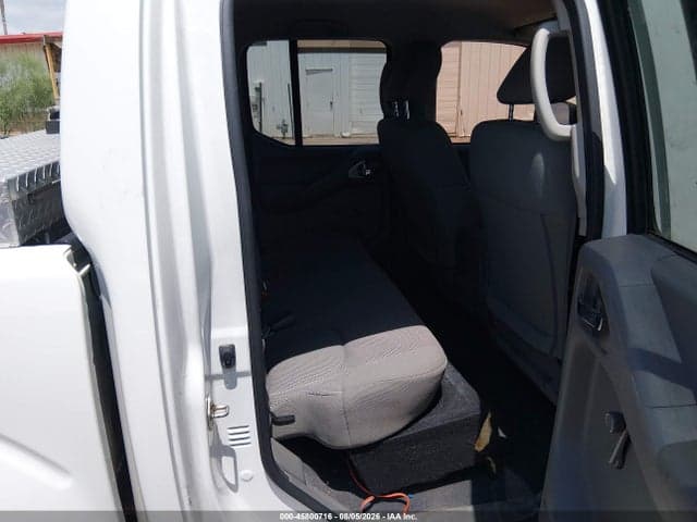 2019 NISSAN FRONTIER S 8