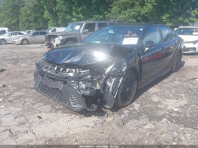 2026 TOYOTA CAMRY SE 2