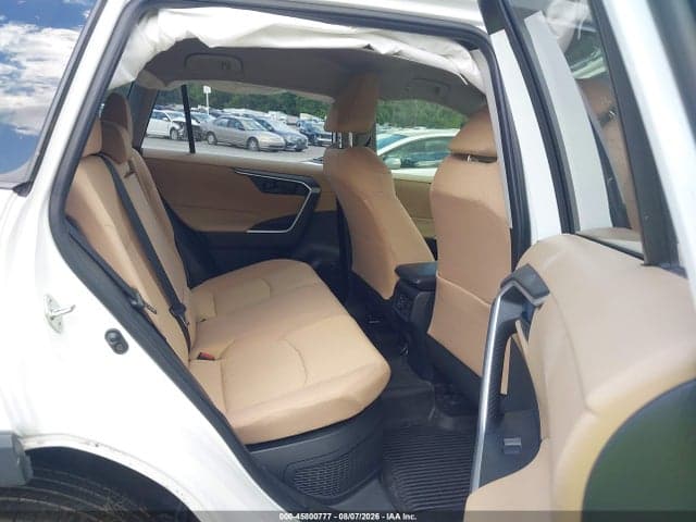 2023 TOYOTA RAV4 HYBRID LE 8