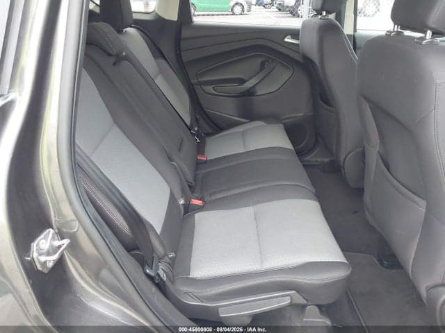 2019 FORD ESCAPE SE 8