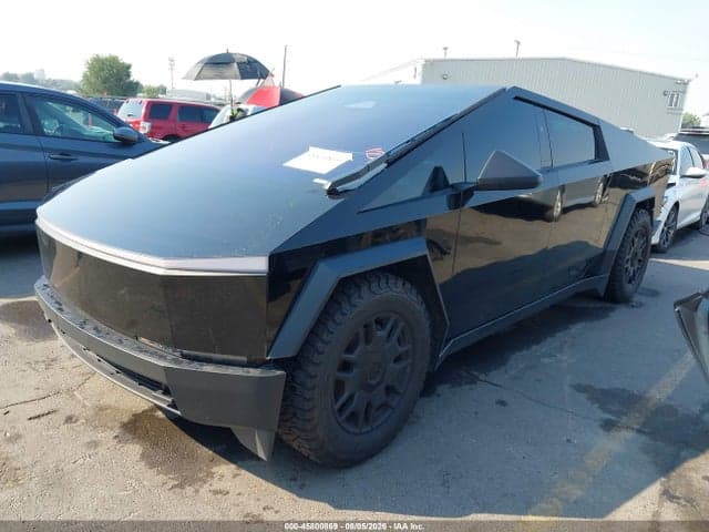 2024 TESLA CYBERTRUCK ALL-WHEEL DRIVE 2