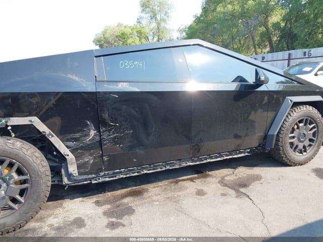 2024 TESLA CYBERTRUCK ALL-WHEEL DRIVE 20
