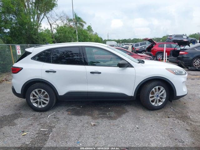 2020 FORD ESCAPE S 13