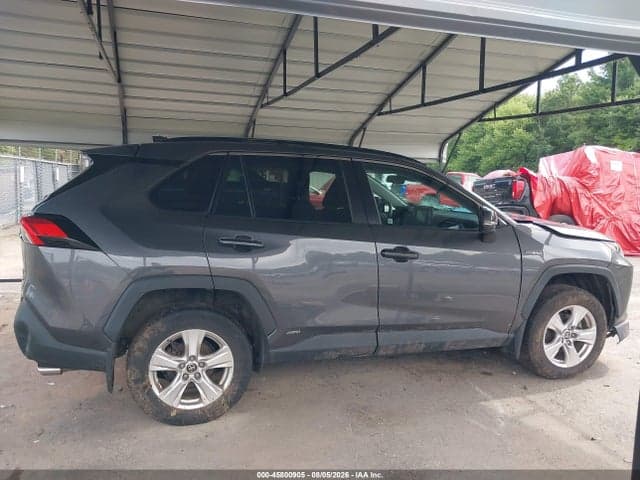2021 TOYOTA RAV4 HYBRID XLE 13