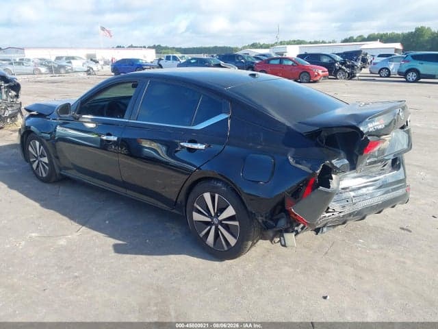 2021 NISSAN ALTIMA SV FWD 3