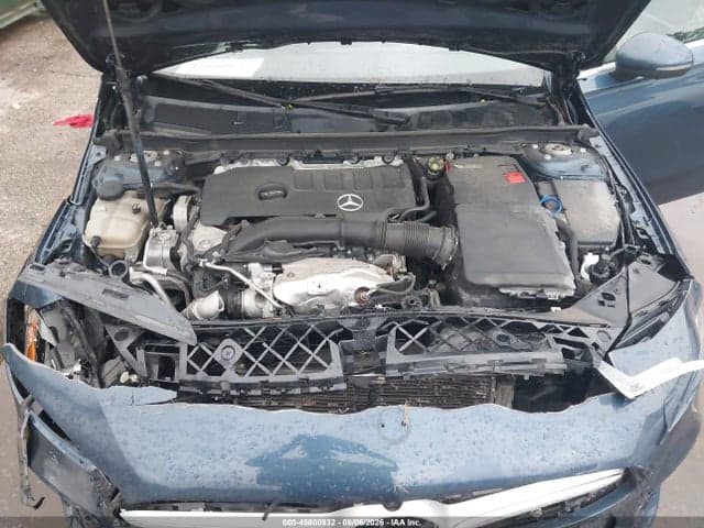 2021 MERCEDES-BENZ A 220 10