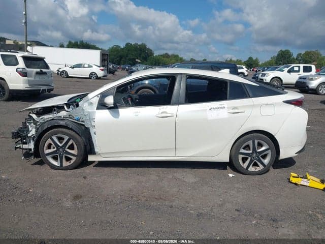 2017 TOYOTA PRIUS FOUR TOURING 14