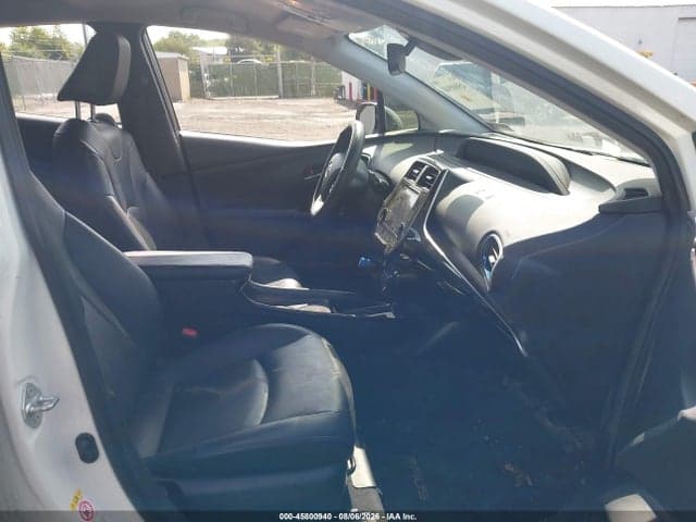 2017 TOYOTA PRIUS FOUR TOURING 5