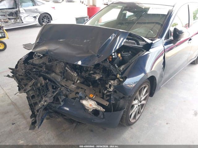 2018 MAZDA MAZDA3 TOURING 6