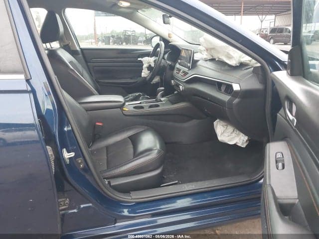 2021 NISSAN ALTIMA SR FWD 5