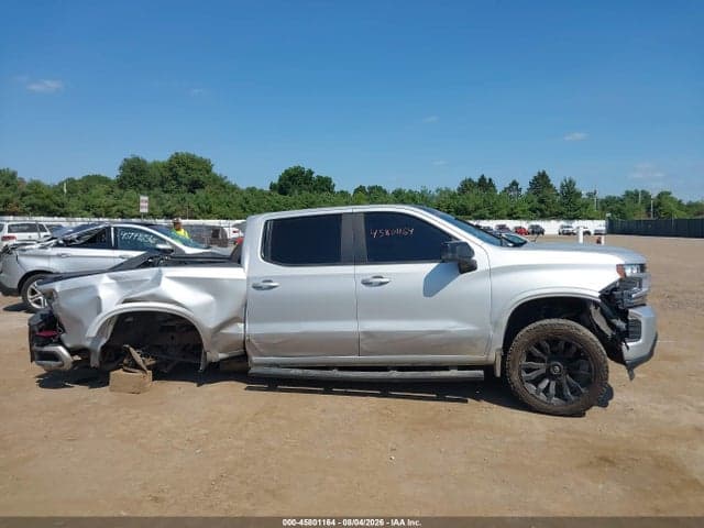 2019 CHEVROLET SILVERADO 1500 RST 13