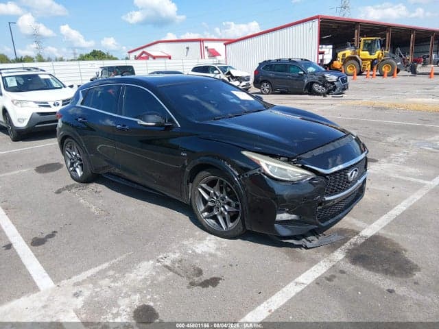 2017 INFINITI QX30 SPORT - 1