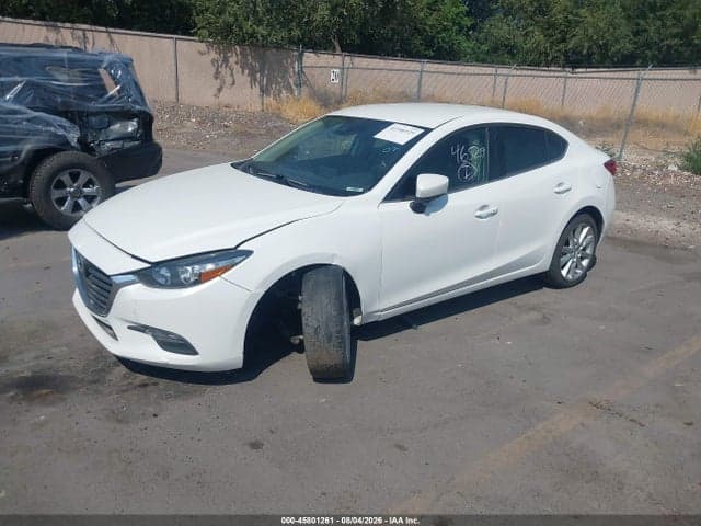 2017 MAZDA MAZDA3 TOURING 2