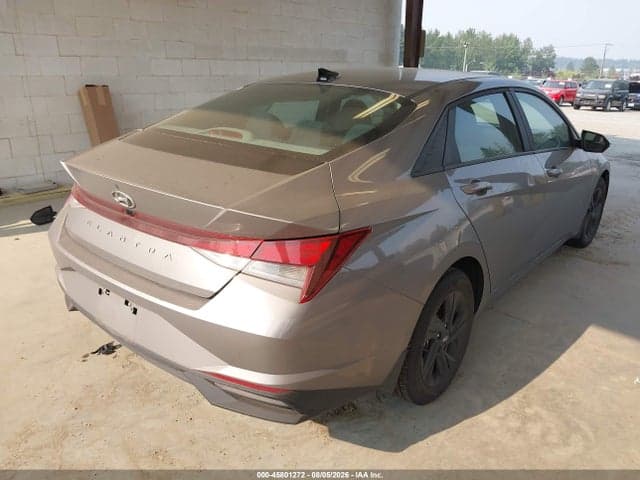 2023 HYUNDAI ELANTRA SEL 4