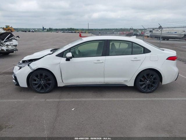 2025 TOYOTA COROLLA HYBRID SE 14