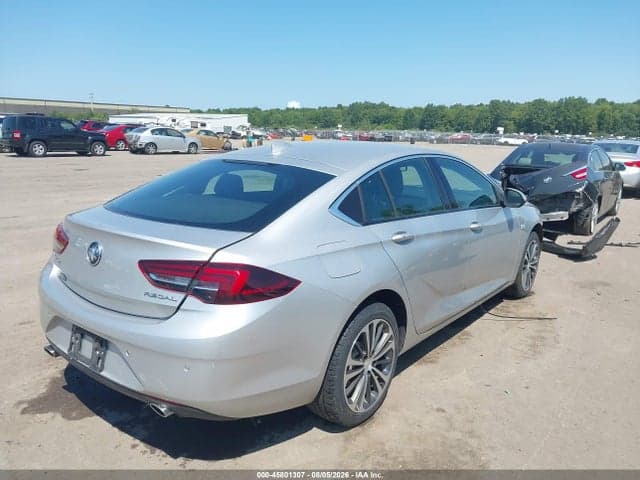 2018 BUICK REGAL SPORTBACK ESSENCE 4