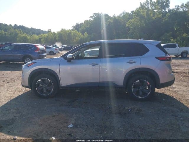 2024 NISSAN ROGUE SV FWD 15