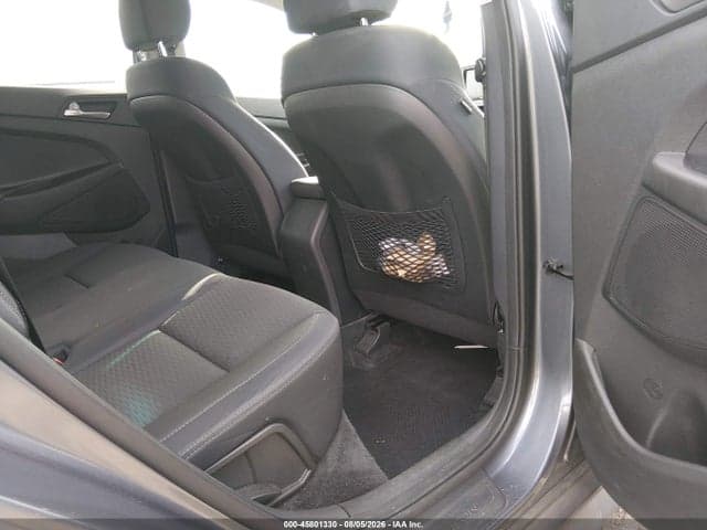 2021 HYUNDAI TUCSON SE 8