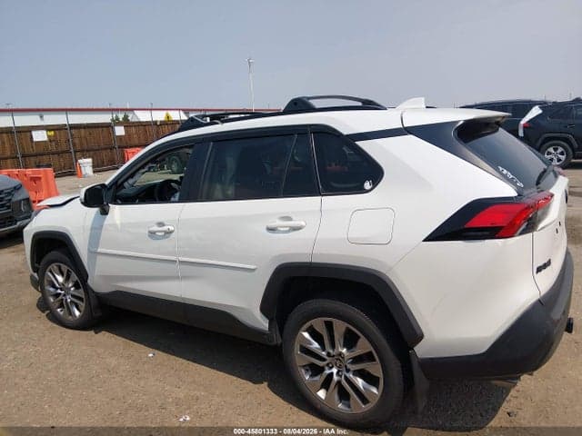 2022 TOYOTA RAV4 XLE PREMIUM 15