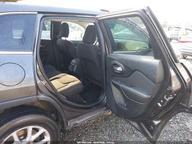 2017 JEEP CHEROKEE LATITUDE 8