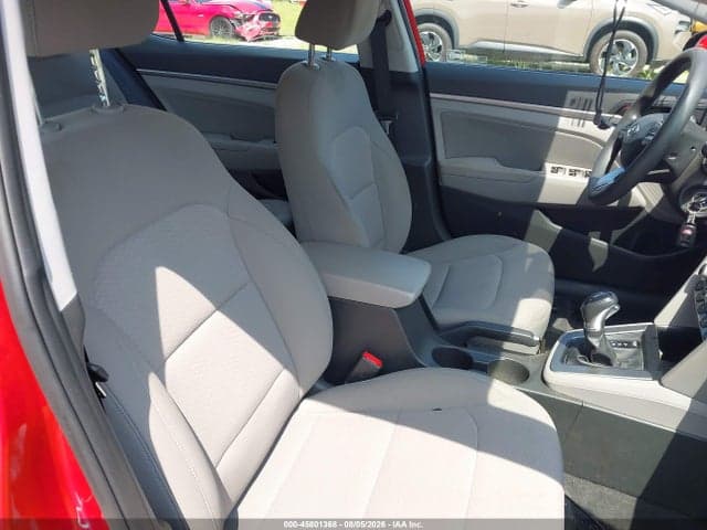 2020 HYUNDAI ELANTRA SEL 5