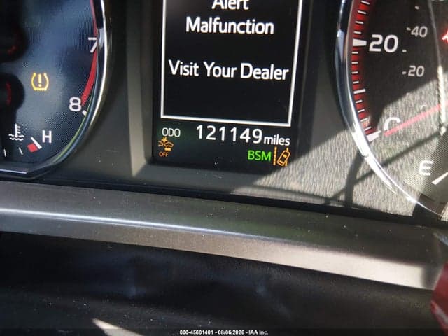 2017 TOYOTA RAV4 SE 7