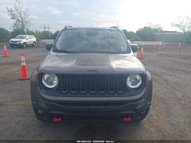 2017 JEEP RENEGADE TRAILHAWK 12