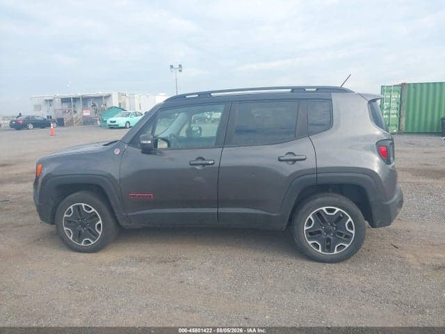2017 JEEP RENEGADE TRAILHAWK 14