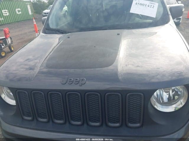 2017 JEEP RENEGADE TRAILHAWK 10