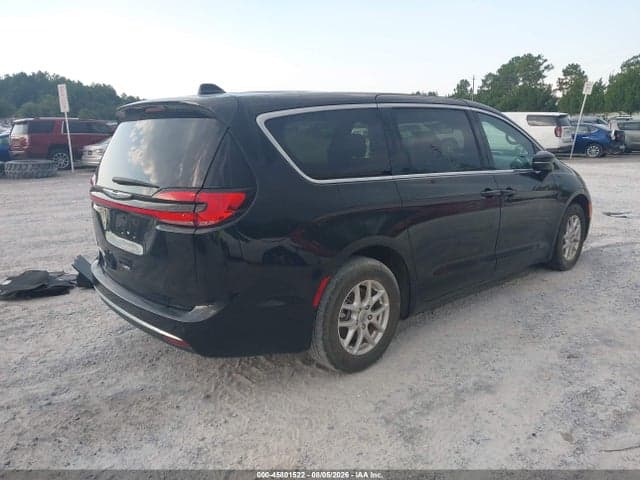 2025 CHRYSLER PACIFICA SELECT 4