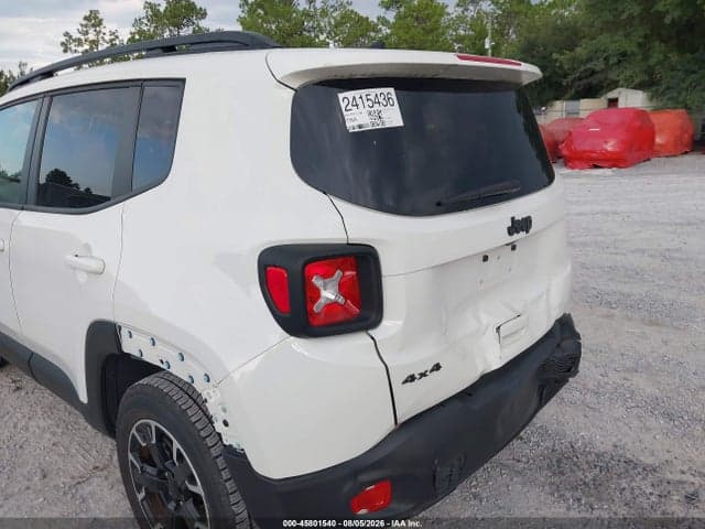 2023 JEEP RENEGADE UPLAND 4X4 18