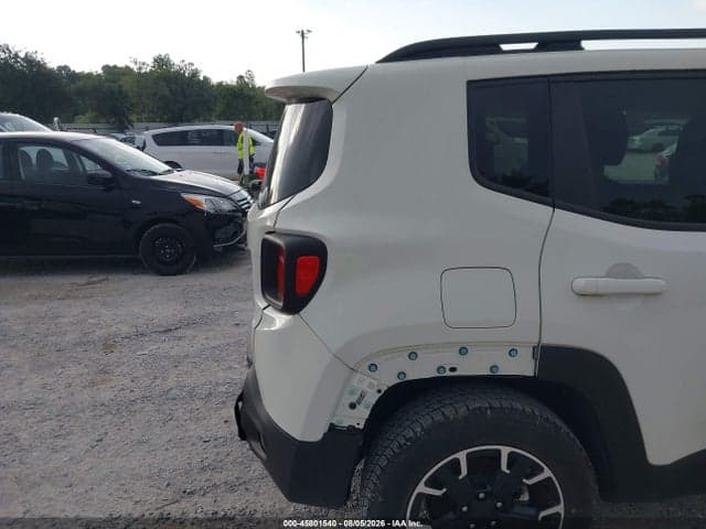 2023 JEEP RENEGADE UPLAND 4X4 20