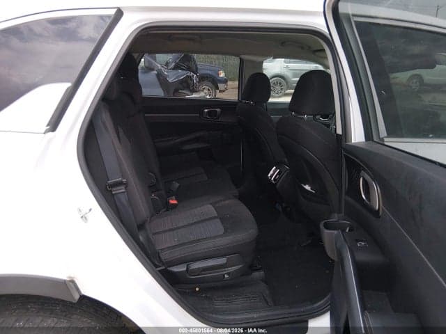 2023 KIA SORENTO LX 8