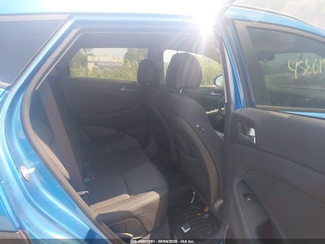 2017 HYUNDAI TUCSON SPORT 8