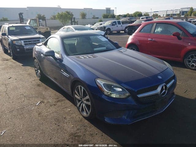 2017 MERCEDES-BENZ SLC 300 1