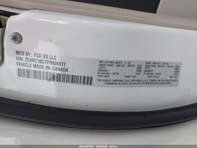 2023 CHRYSLER PACIFICA TOURING L 9