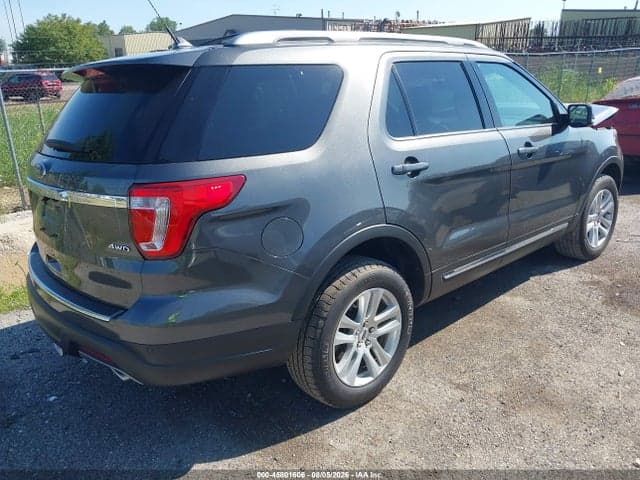 2018 FORD EXPLORER XLT 4