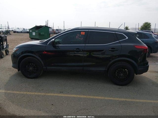 2017 NISSAN ROGUE SPORT SV 14