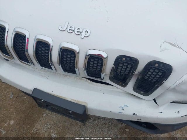 2018 JEEP CHEROKEE LATITUDE FWD 18