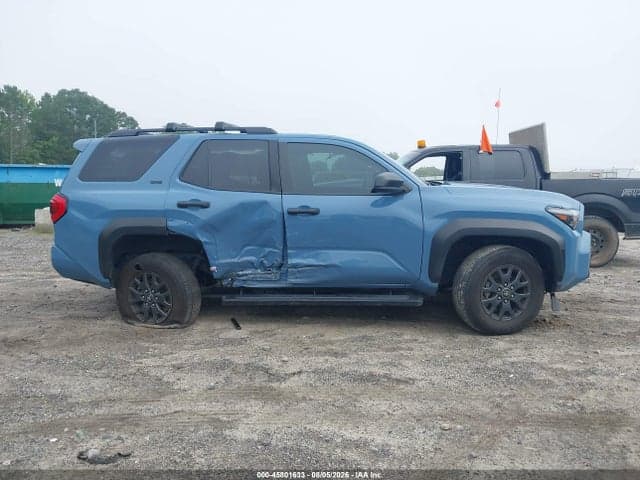 2025 TOYOTA 4RUNNER SR5 13