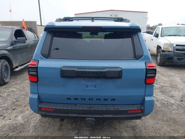2025 TOYOTA 4RUNNER SR5 16