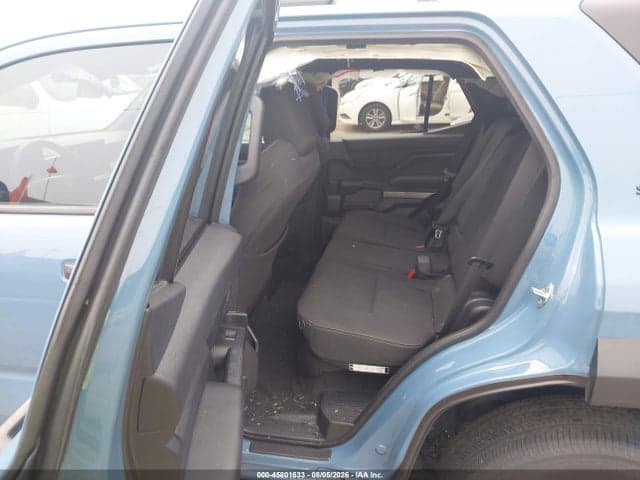 2025 TOYOTA 4RUNNER SR5 8