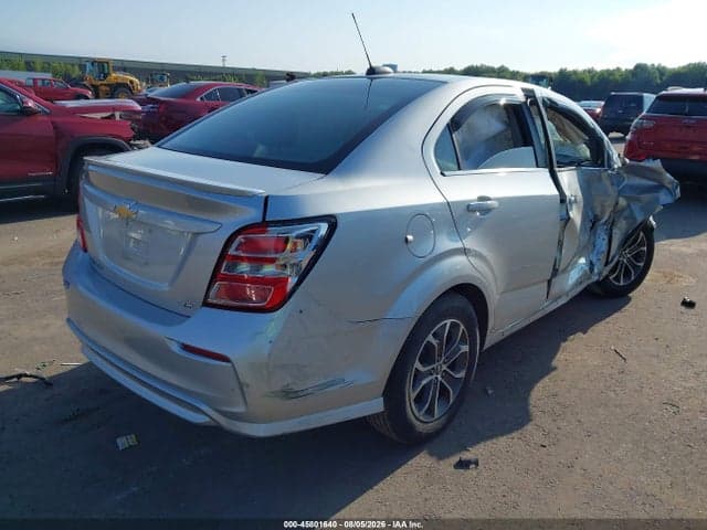 2017 CHEVROLET SONIC LT AUTO 4