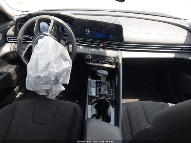2025 HYUNDAI ELANTRA SEL CONVENIENCE 21