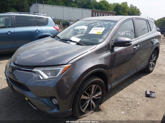 2018 TOYOTA RAV4 XLE 2