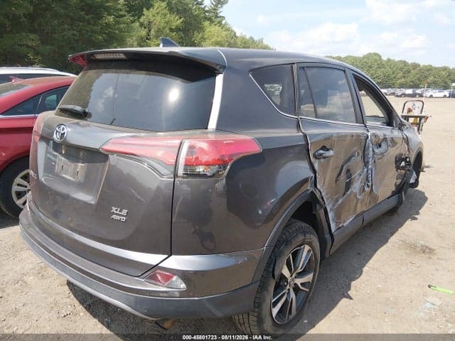 2018 TOYOTA RAV4 XLE 4